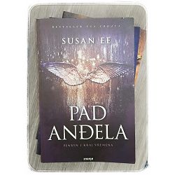 pad-andela-susan-ee-79493-z-600_37037.jpg