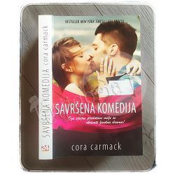 Savršena komedija Cora Carmack